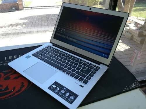 ***WOW, WHAT A BEAUTY!***ACER SWIFT 3*i5-6200U*6TH GEN i5*FULL HD*8GB RAM*256GB SSD*